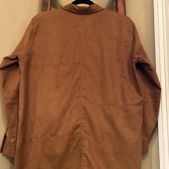 Liz Claiborne - Picture 5 of 5